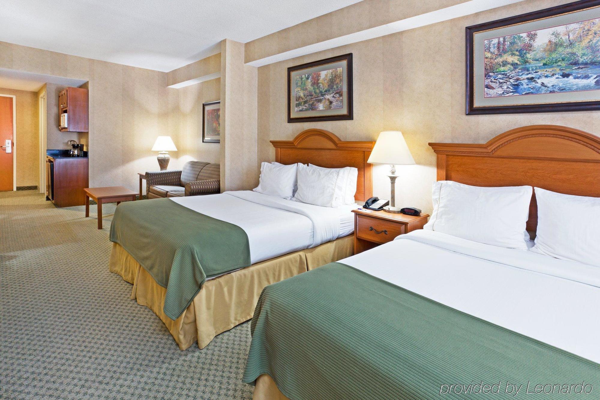 Holiday Inn Express & Suites Sylva / Dillsboro, An Ihg Hotel Chambre photo